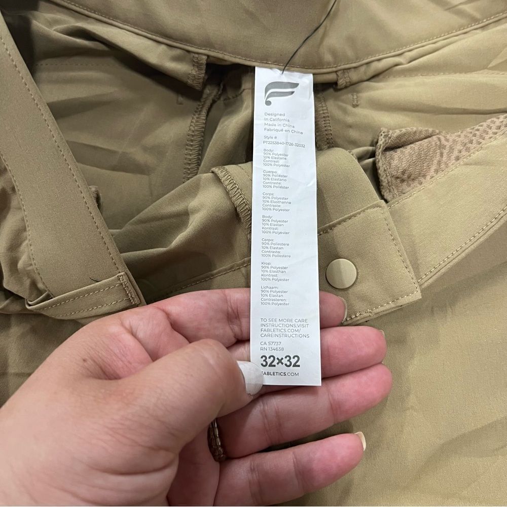Nwt Fabletics Men's Solid Beige Performance Pants… - image 3